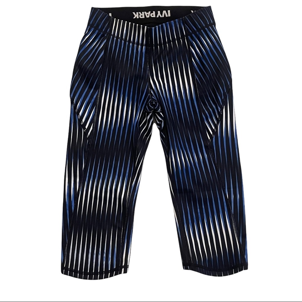 IVY PARK Lined Below the Knee Cycling Running Athletic Compression Shorts size S